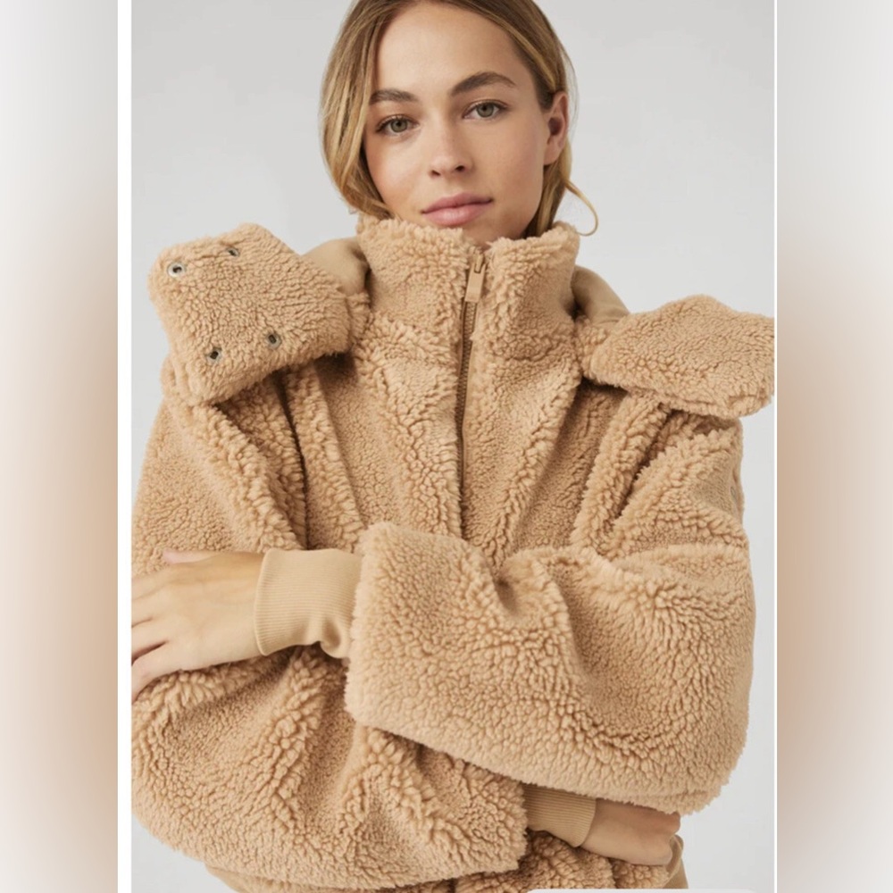 ALO FOXY Sherpa Jacket CAMEL size small